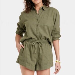 UNIVERSAL THREAD Olive Green Relaxed Linen Blend Blouse